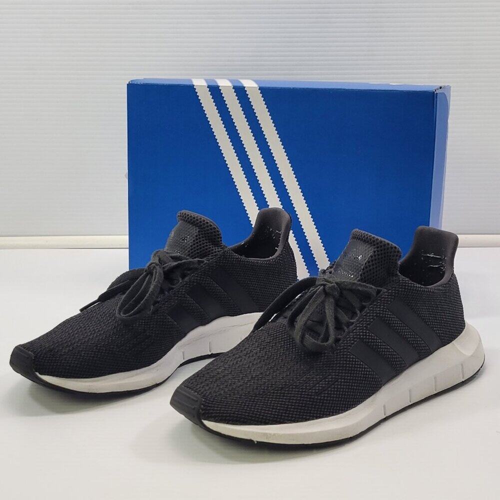 Adidas Men Swift Run CQ2114 Carbon Gray White Running Shoes Sneakers Size 10